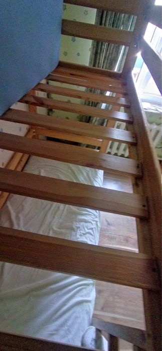 2 ярусна постіль в гарному стані