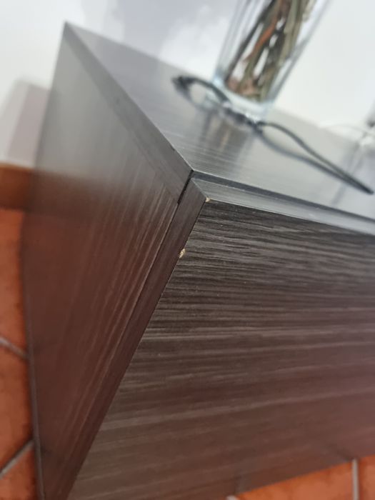 Móvel de chão para a sala