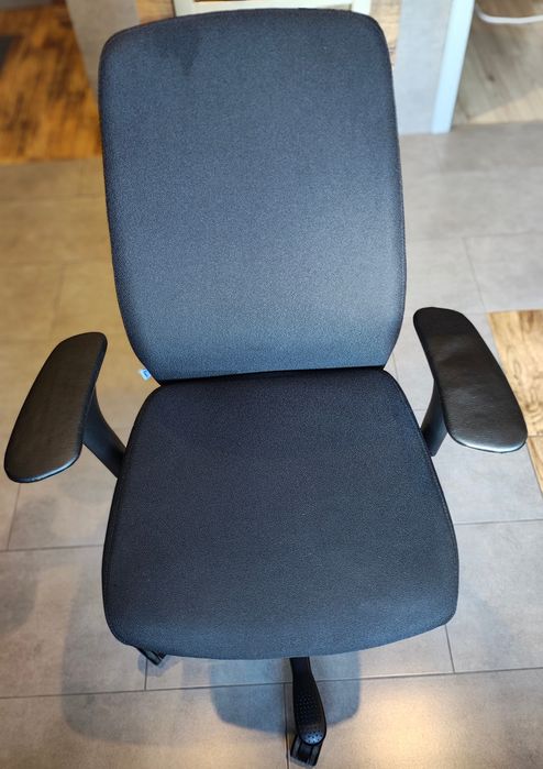 Fotel obrotowy firma kinnarps