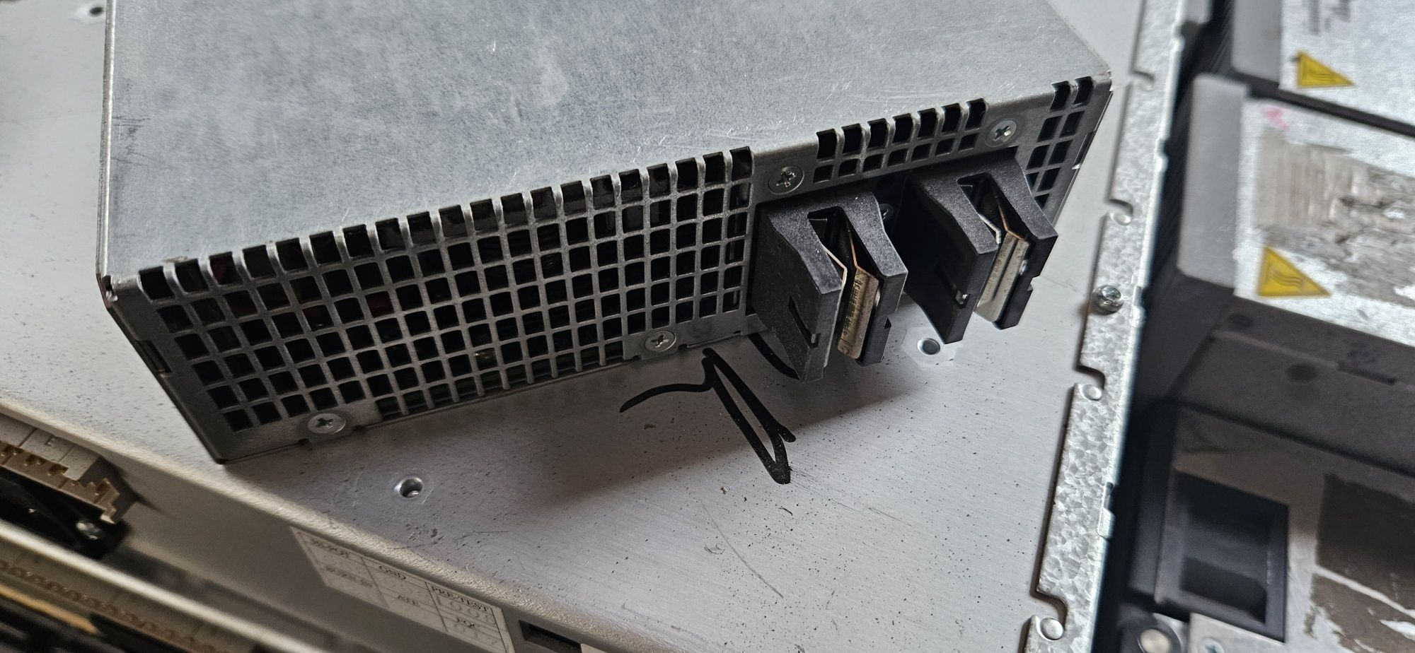 Блок живлення 48в Emerson 7001446-j000