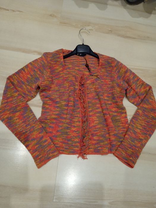 Sweter-kardigan rozm.S/M Yest