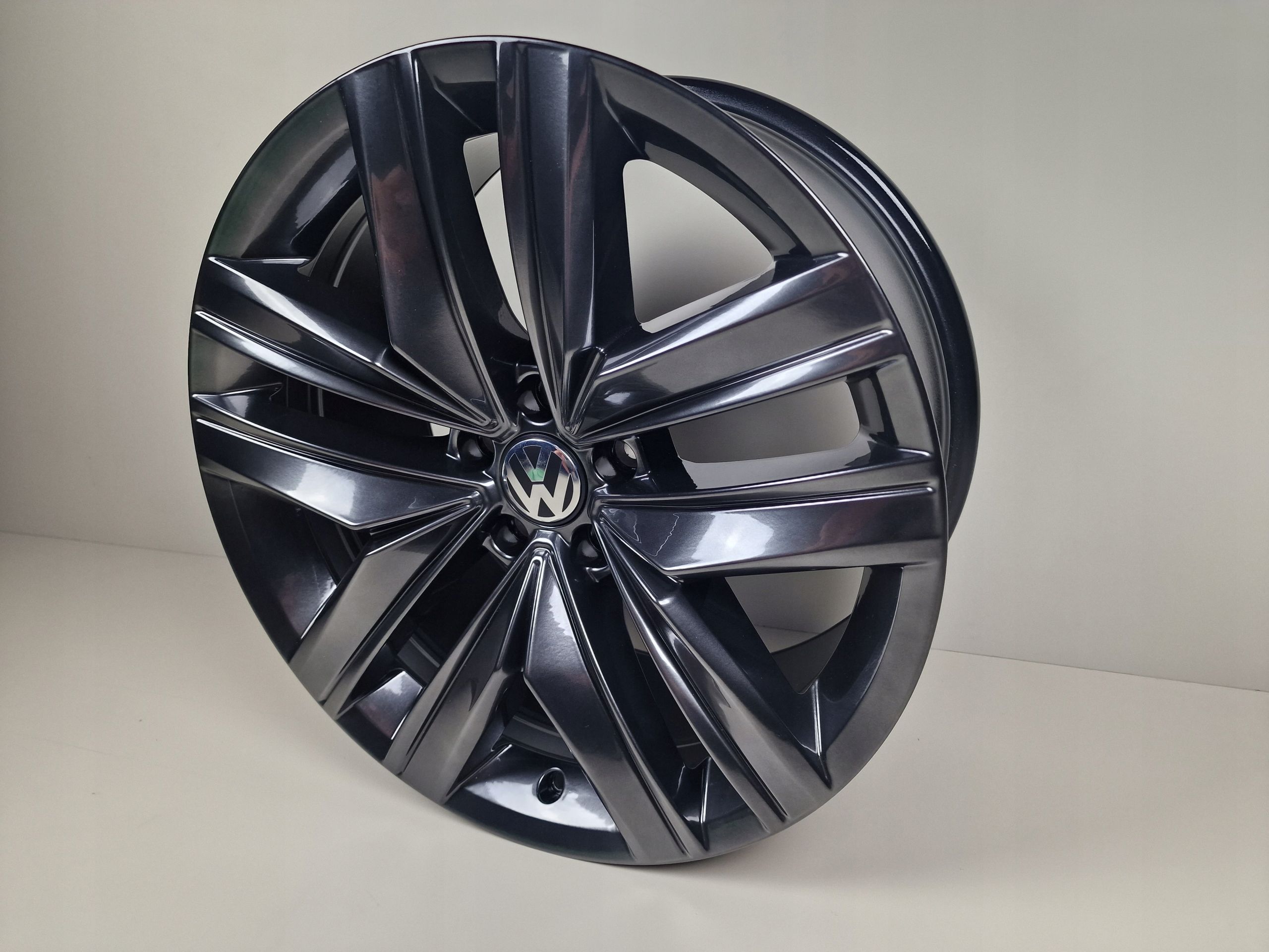 Oryginalne Felgi Volkswagen 19 Touareg Audi Q7