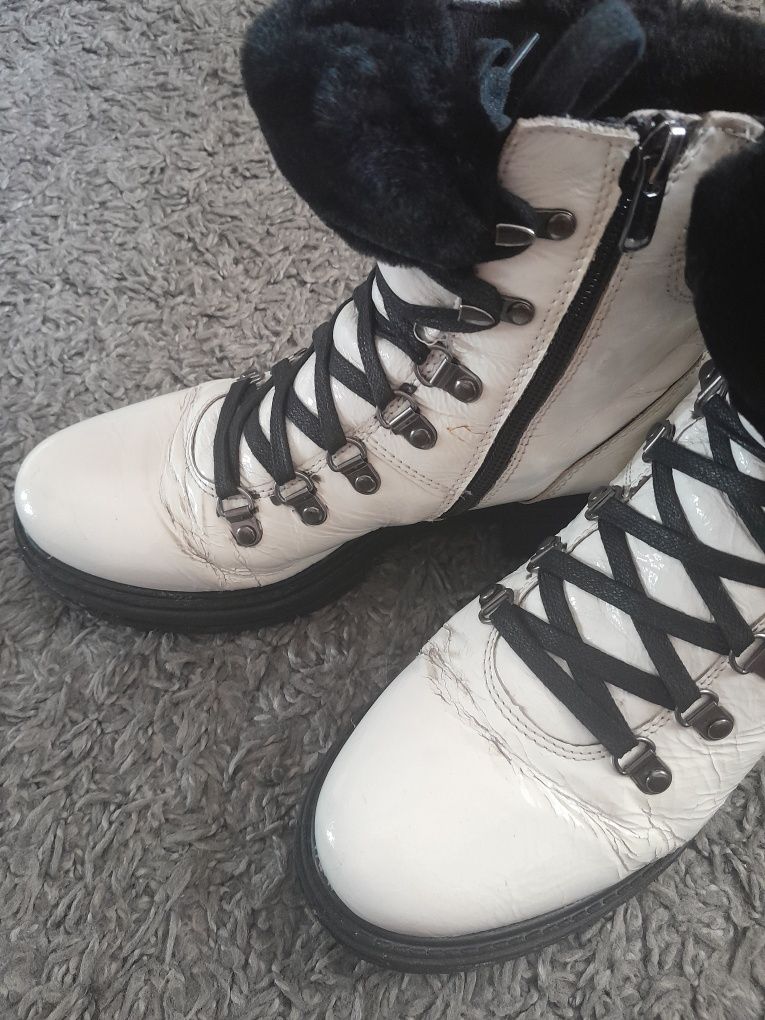 Damskie buty zimowe Lasocki