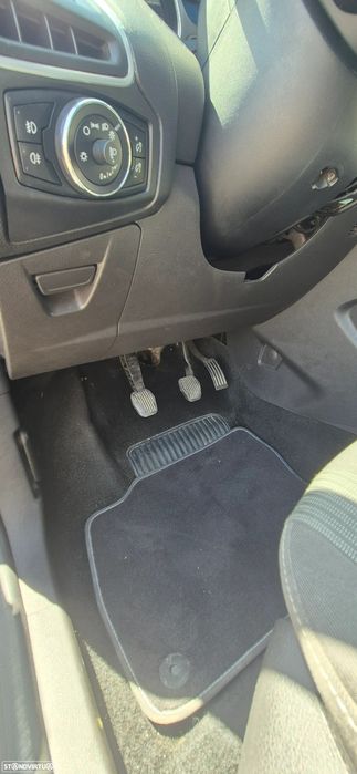 Ford Focus SW 1.6 TDCi Titanium