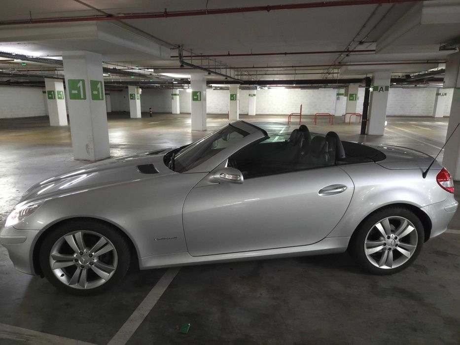 Descapotável Mercedes SLK 200