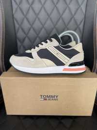 Женские кроссовки Tommy Jeans 37*