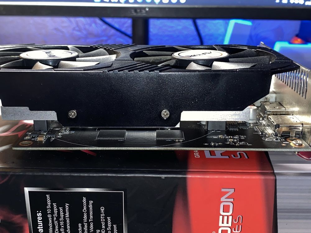 Видеокарта Radeon RX550 4GB DDR5