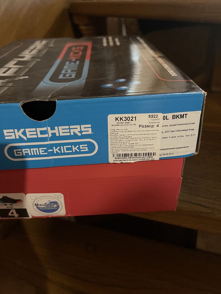 Продам кроссовки на мальчика тм Skechers, р. 36