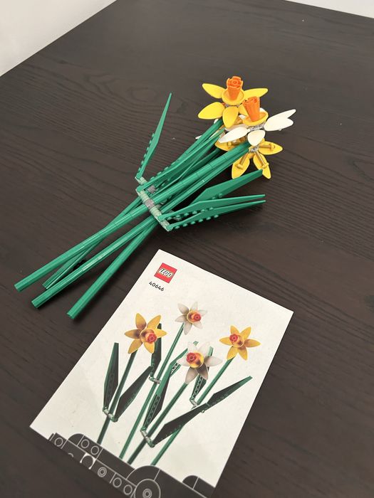 Lego Linha Botanicals 40646 - Narcisos