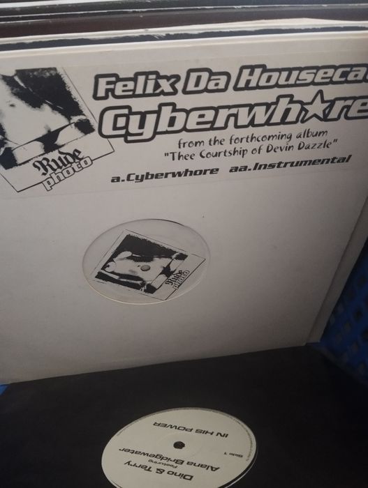 Lote 80 discos de vinil de musica eletrônica, House, Deep house, techn