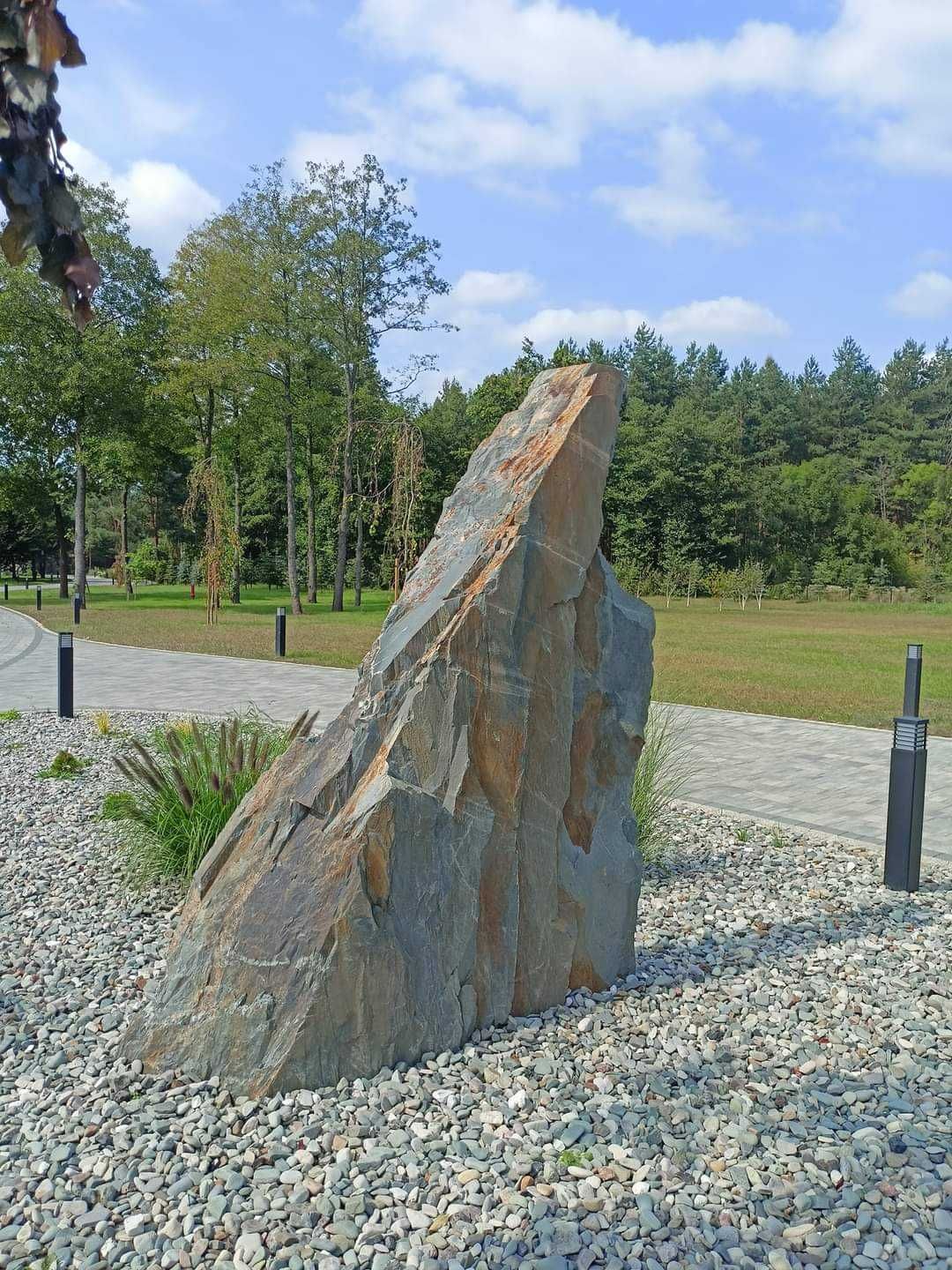 Kamień duże płyty naturalny na kaskadę ścieżkę łupek szarogłazowy tona