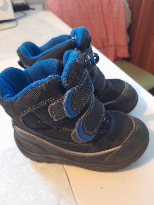 Детские зимние ботинки