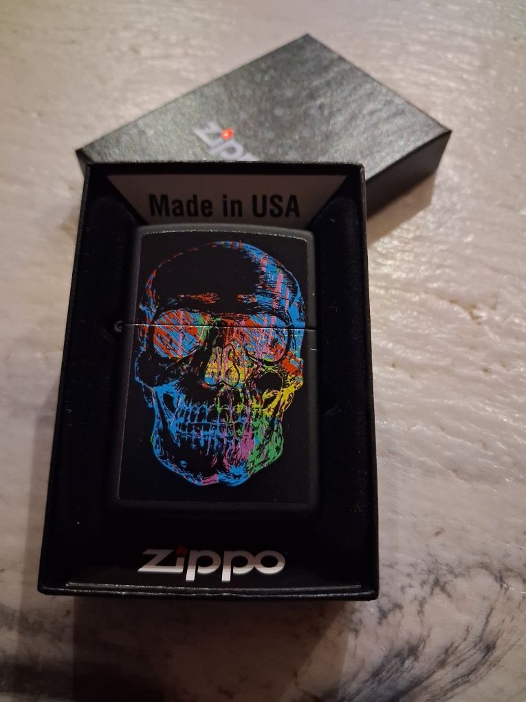 Zapalniczka zippo skull