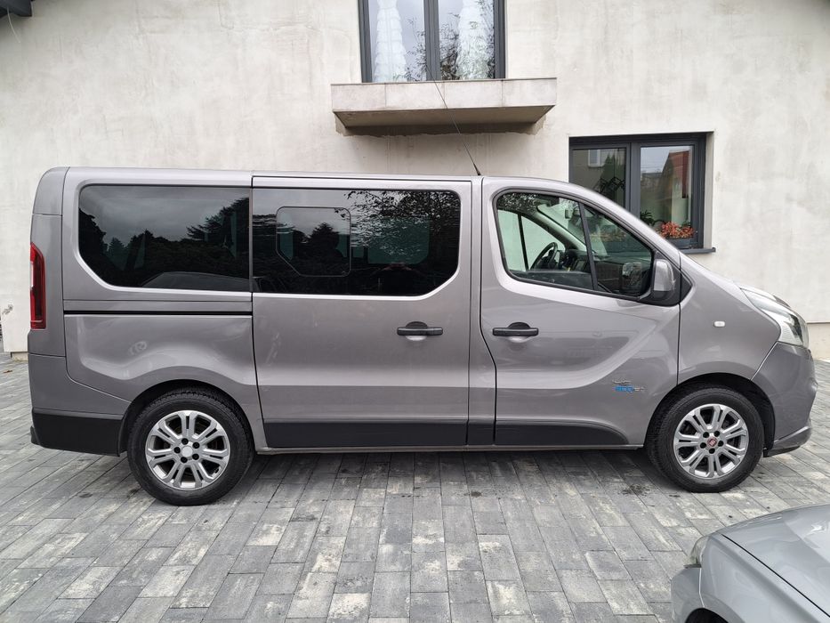Renault trafic vivaro talento 1.6 d 145KM 8 osob nawigacja alusy Led