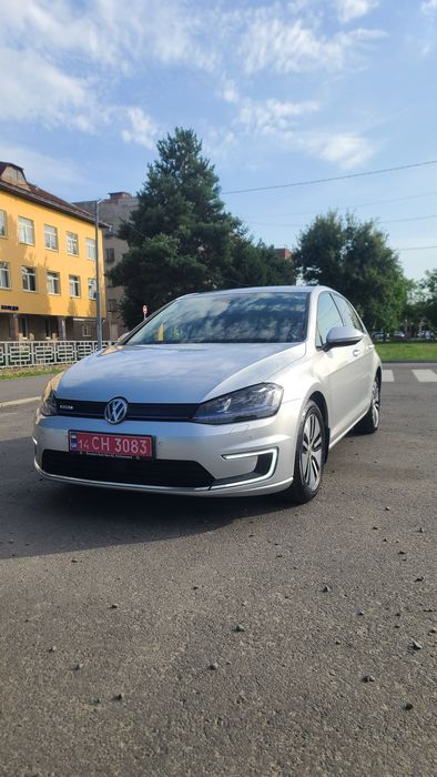 Продам E-Golf 2016р