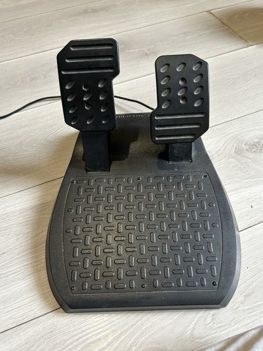 kierownica ferrari thrustmaster t150