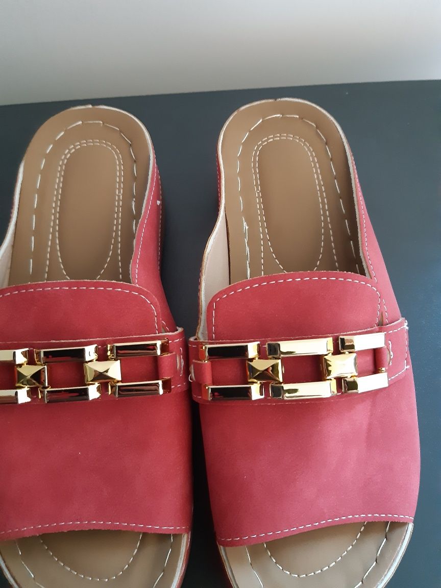 Klapki damskie nowe