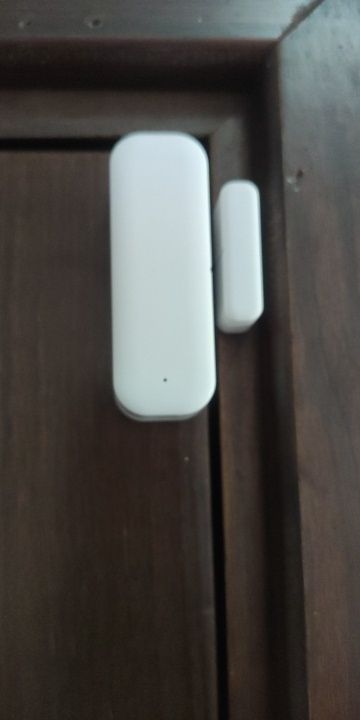 WiFi Сенсор/Датчик на відкриття (Двері/Вікна)