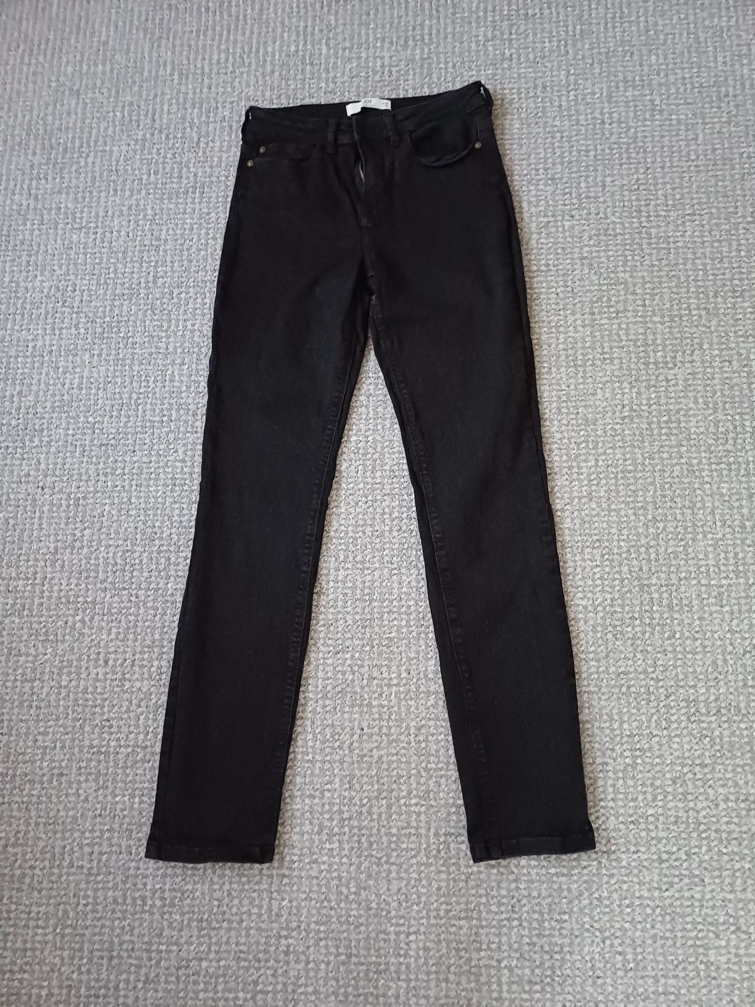 Spodnie spodenki jeansowe czarne rurki JDY W28 L 32
