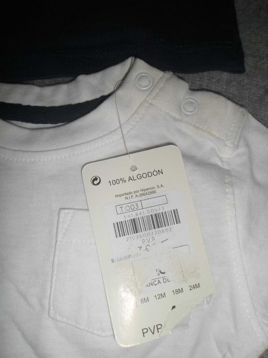 2 t-shirts novas com etiqueta para menino
