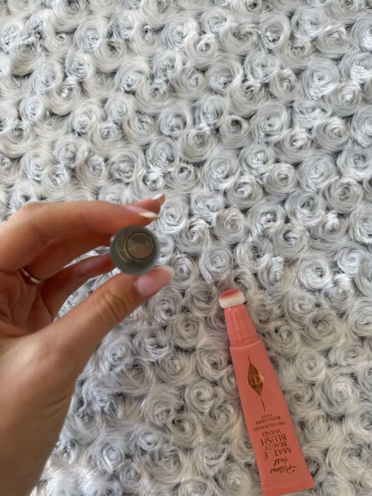 Румяна Charlotte Tilbury