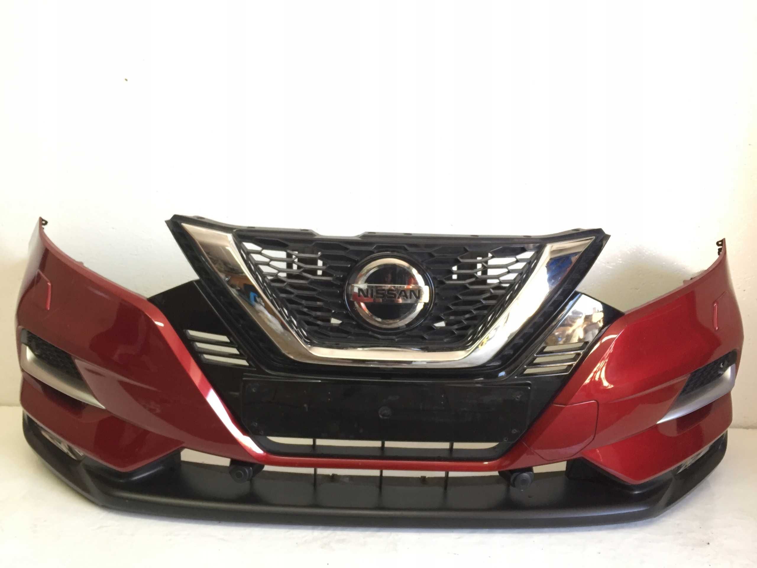 Nissan Qashqai J11 Бампер передний