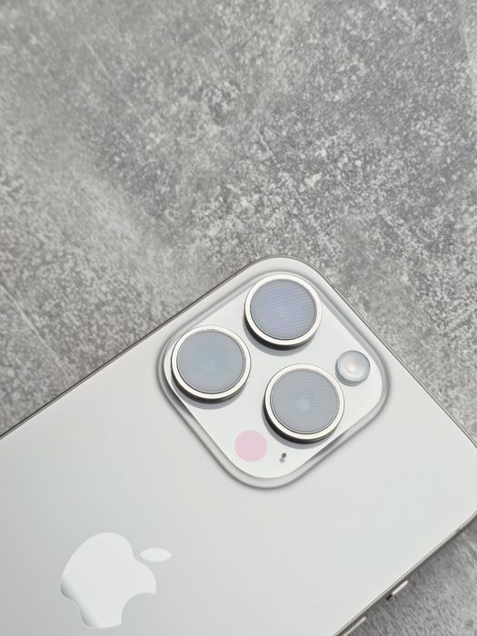 Apple iPhone 15 PRO 128GB Natural Titanium. Фізична сім та eSIM