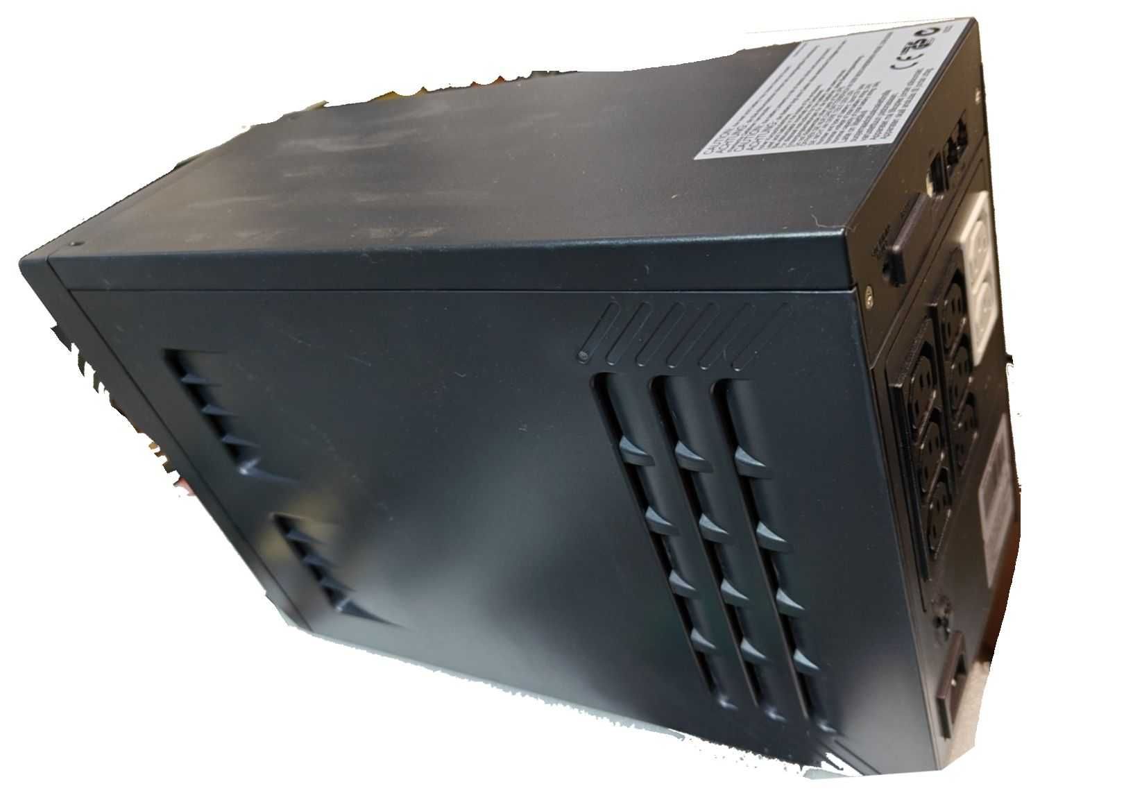 UPS Vertiv LibertPSA 1500VA 900W USB