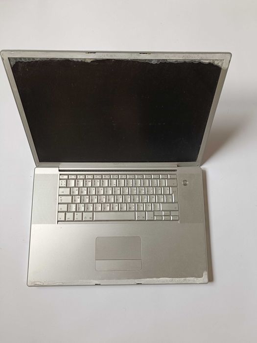 Ноутбук компьютер Apple Powerbook G4 17 inch