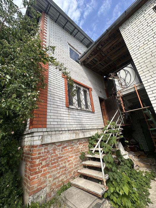 Сдам дом под склаад в районе рынка Барабашова