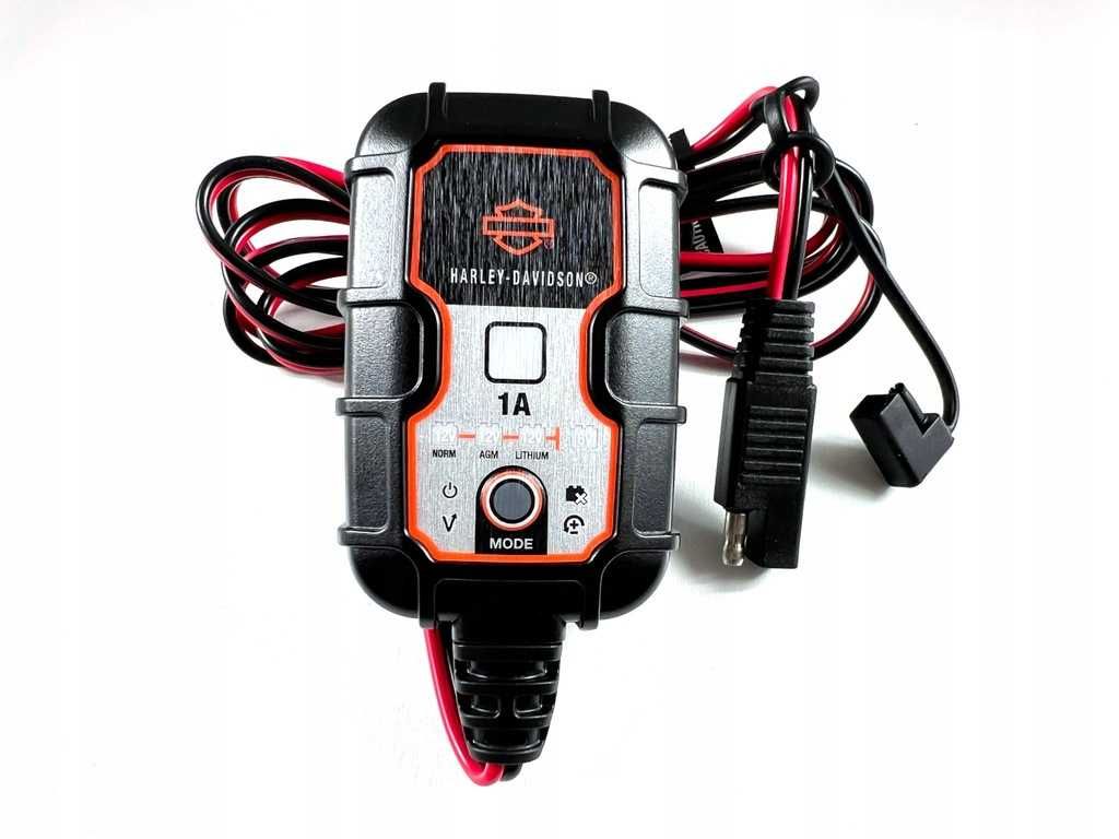 Зарядное устройство для аккумуляторов фирмы Harley-Davidson.