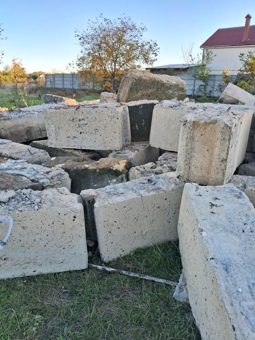 Бетоные блоки Цена за 1 шт