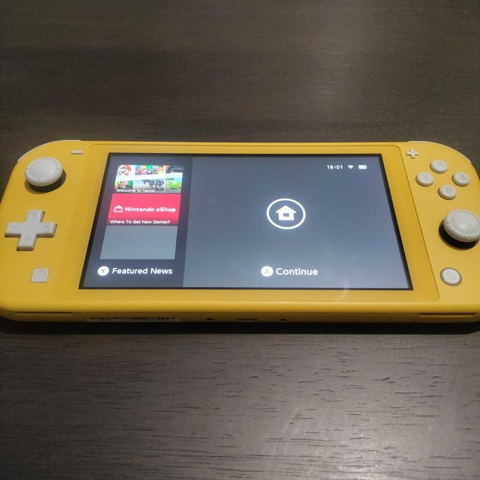 Nintendo Switch Lite Żółty