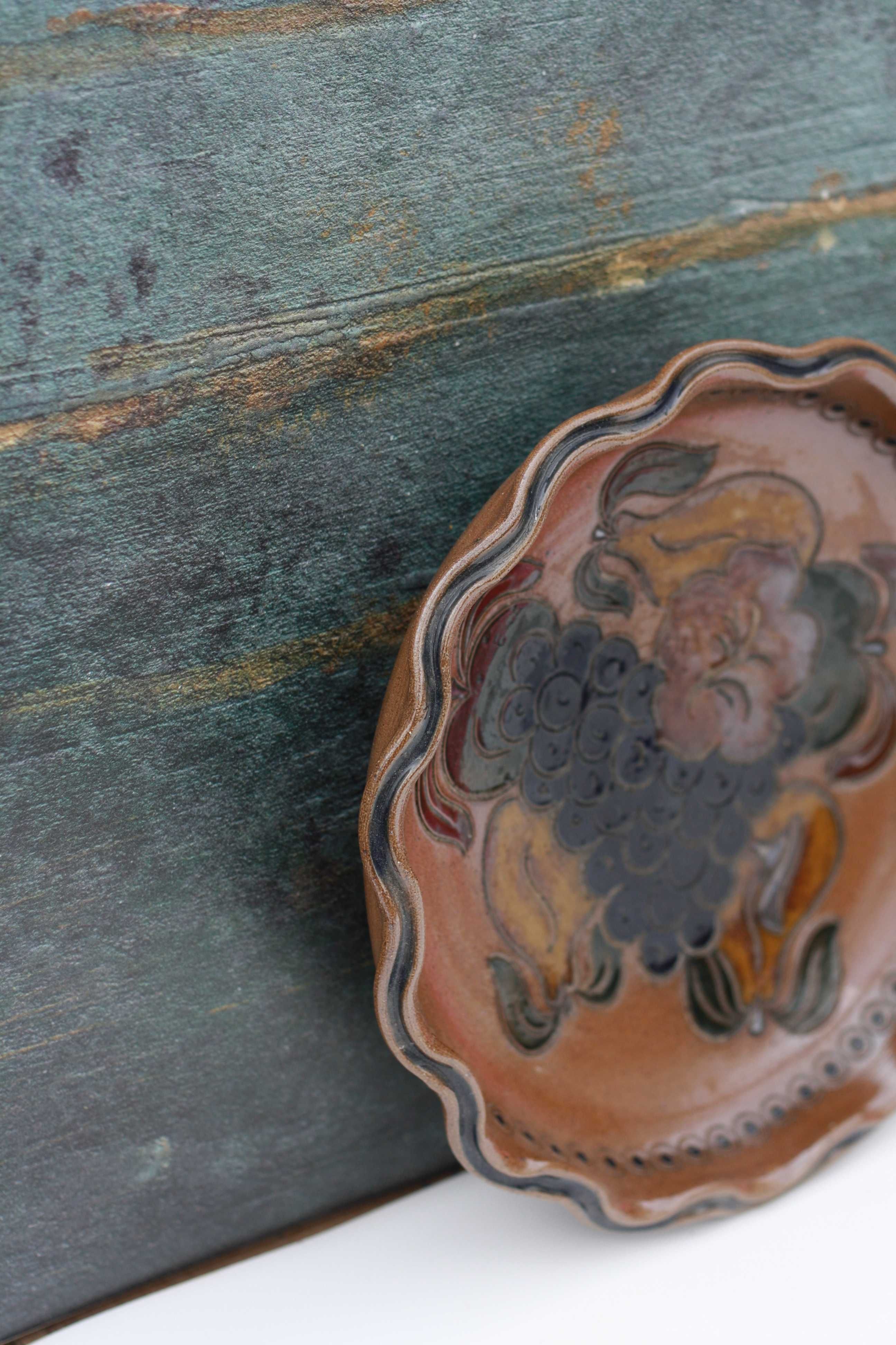 Ceramiczna misa na owoce patera szkliwiona prl vintage