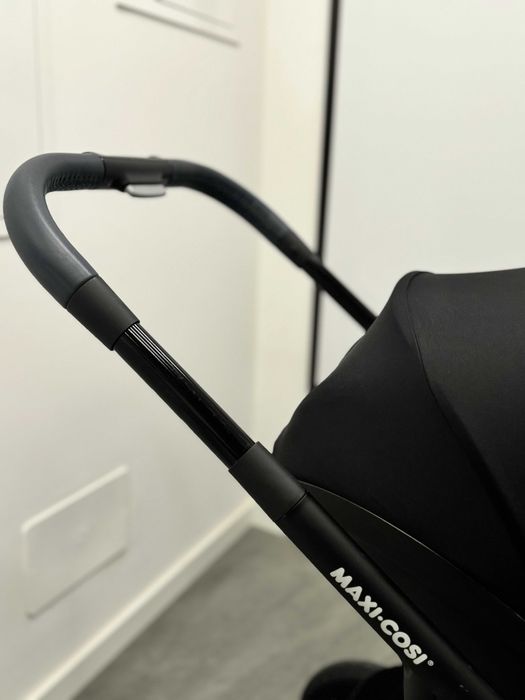 Carrinho de bebé maxi-cosi