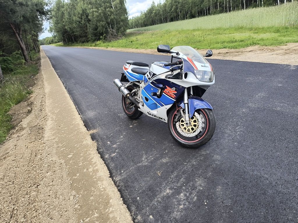 Sprzedam Gsxr 750 srad