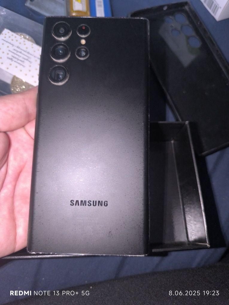 Samsung Galaxy s22 ultra - uszkodzony.