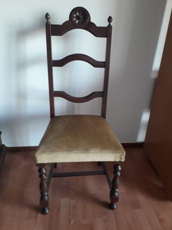 Cadeira antiga vintage