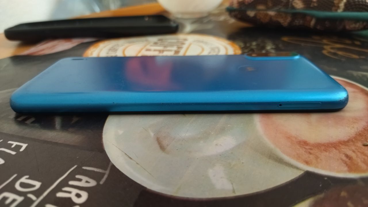 Motorola e7 power в гарному стані