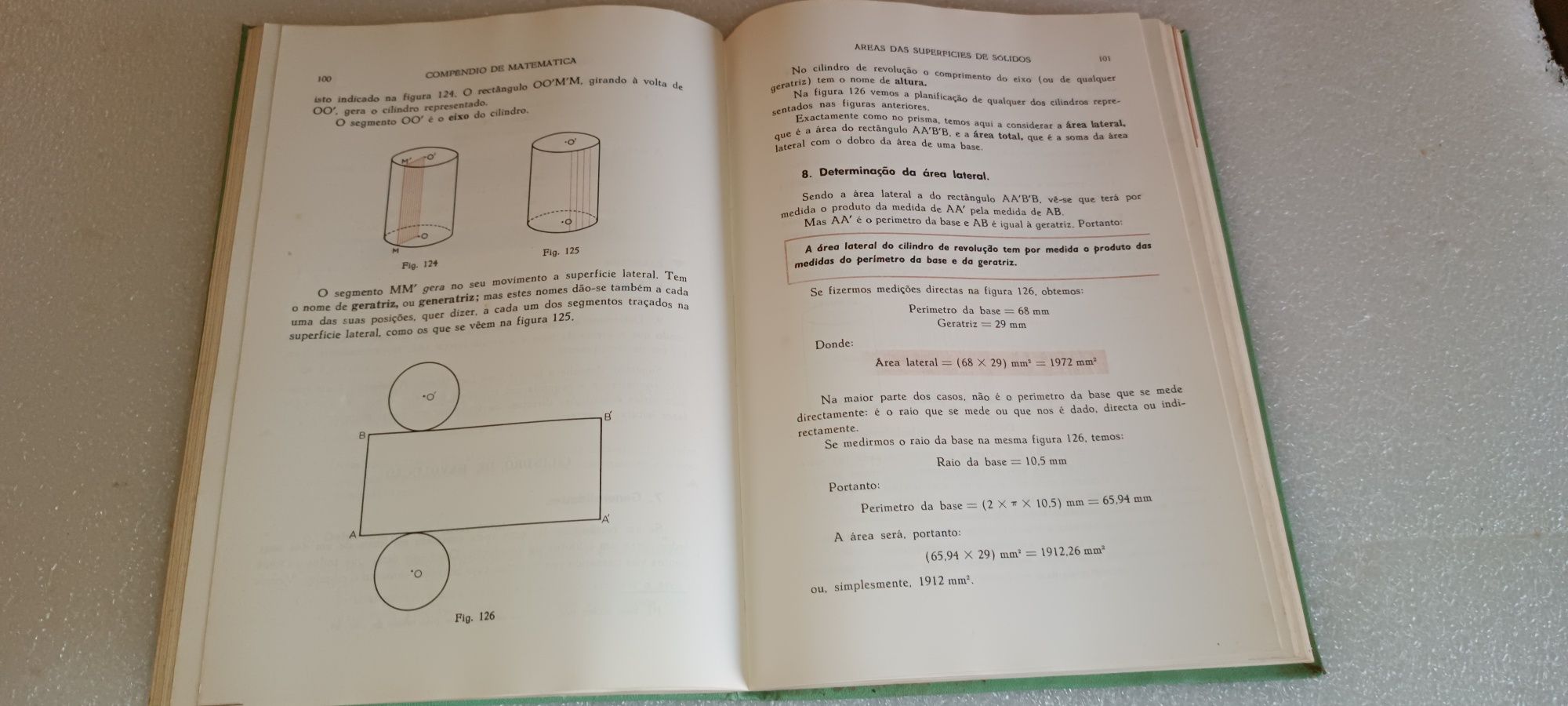 Antigo Livro Compêndio de matemática - 2º ano do curso liceal 1966