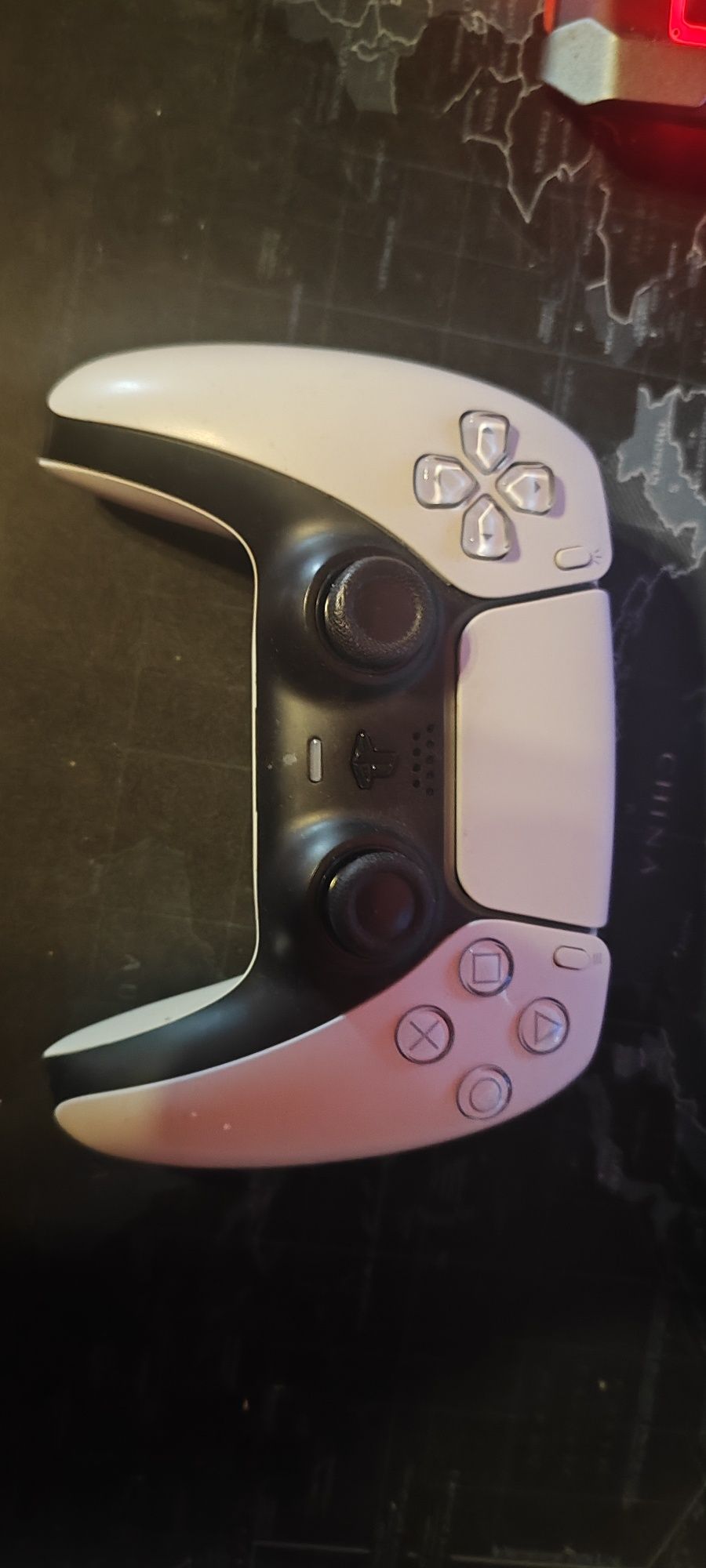 Kontroler PlayStation 5