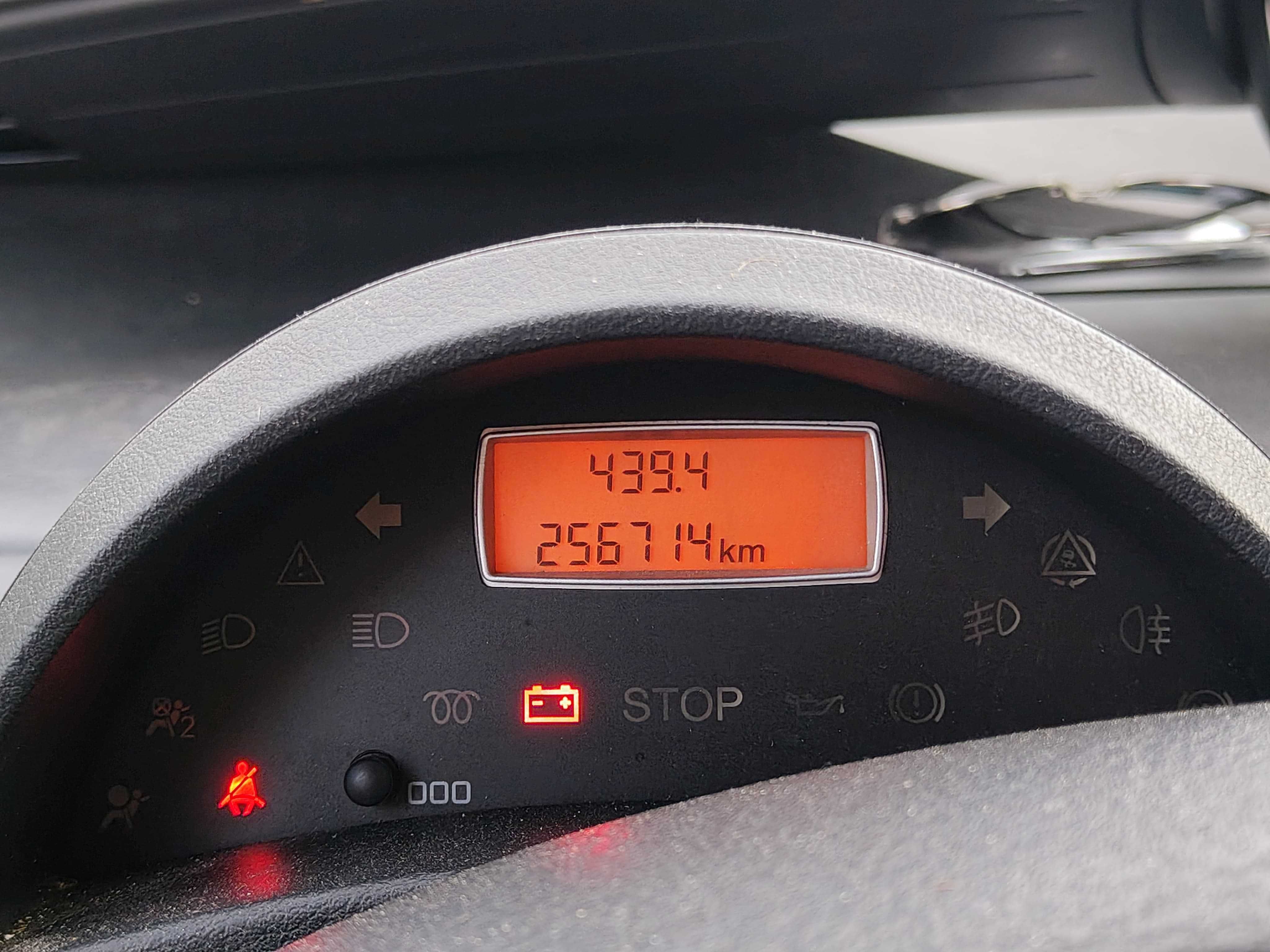 Peugeot 807 2.0 HDi 163KM • 2010 • 7-osobowy • Hak • Bogate wyposaż.