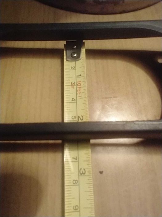 Głośnik Sharp 12W. 7om 12,x6cm używany sprawny z gumowym amortyzatorem