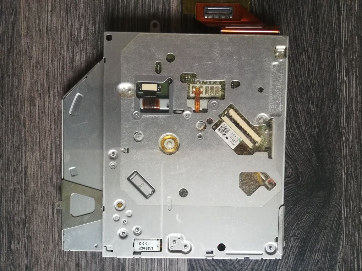 Дисковод Panasonic Model:Uj-875CA 678-0564A MacBook Pro-17