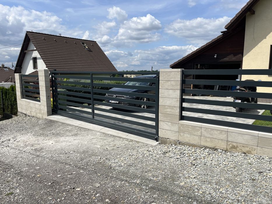 Brama przesuwna palisadowa 5m furtka 1m