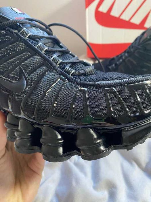 Buty Nike Shox TL czarny R.39