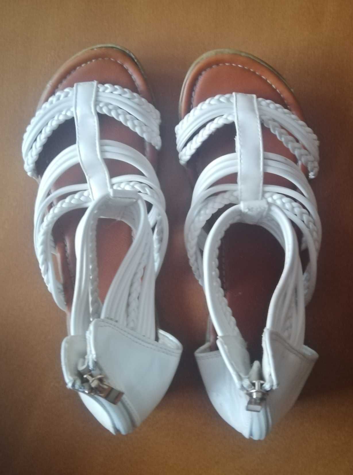 Sandały letnie gladiatorki paski białe 38