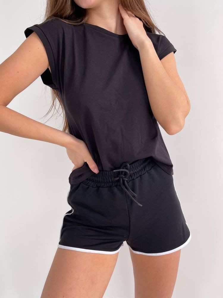 Женские трикотажные мини шорты XS-S Жіночі шорти чорний,білий,беж