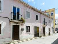 Prédio no centro de Rio maior
