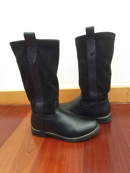 Botas pele e camurça menina